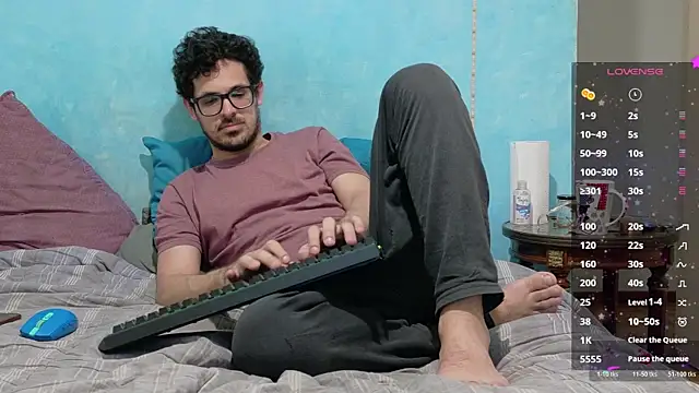 Snapshot of Morpheus-the-oniro chatting on November 2025 03:05:01 PM Morpheus-the-oniro online show from November 2025 03:05:01 PM