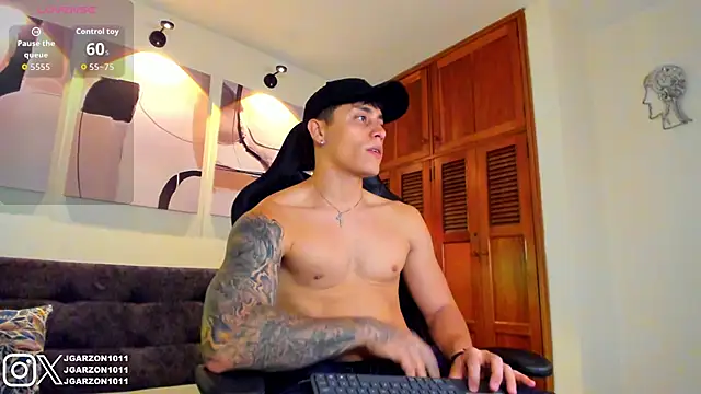  joansoto online show from November 2025 04:40:02 PM