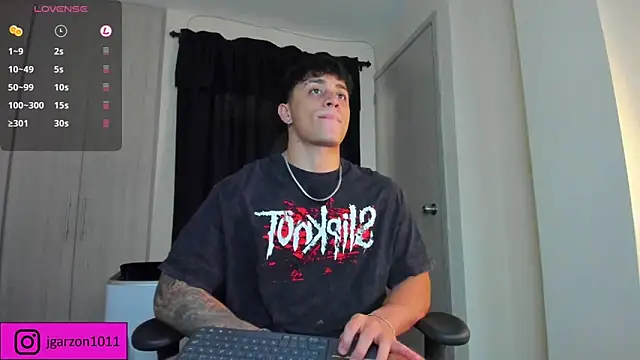  joansoto online show from December 2024 02:28:01 PM