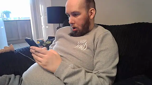 Snapshot of Chubbydan chatting on December 2024 09:23:01 AM Chubbydan online show from December 2024 09:23:01 AM