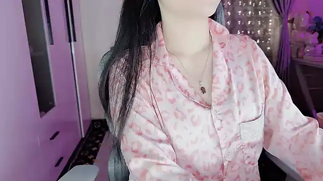  Lygn   online show from November 2025 10:43:02 PM