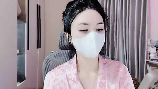  Lygn   online show from November 2025 07:08:01 AM