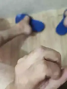 ssikerek23 online show from September 2025 04:13:02 PM