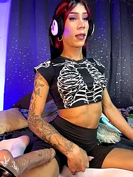 Snapshot of Alexa_Chanell_Oficial chatting on September 2025 11:37:01 PM Alexa Chanell Oficial online show from September 2025 11:37:01 PM
