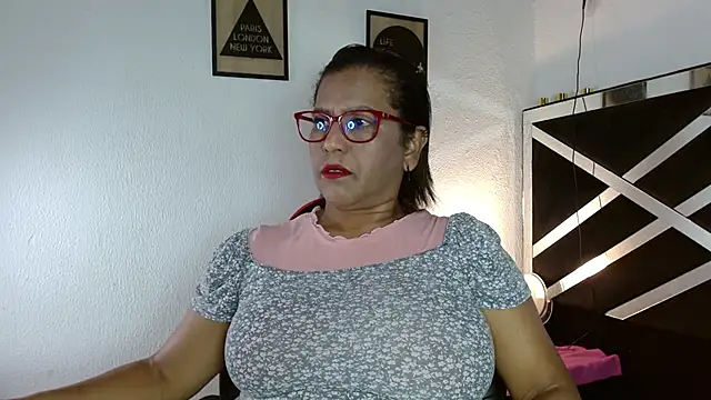 elizabeth mature23 online show from November 2025 12:53:01 PM