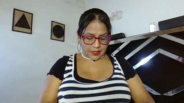 elizabeth mature23 online show from January 2026 07:17:02 PM