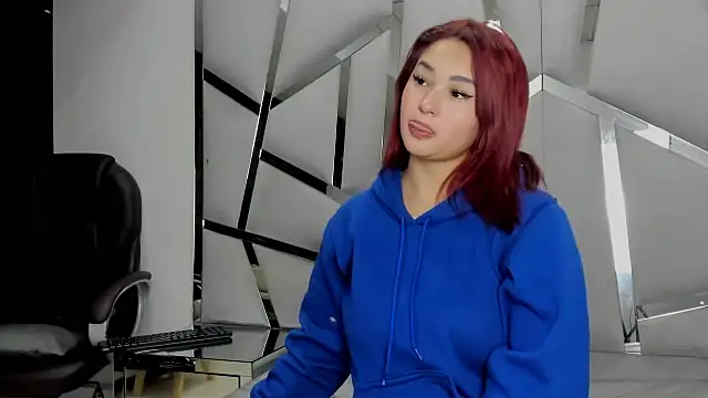 Catherinee69 x online show from April 2026 02:57:01 AM