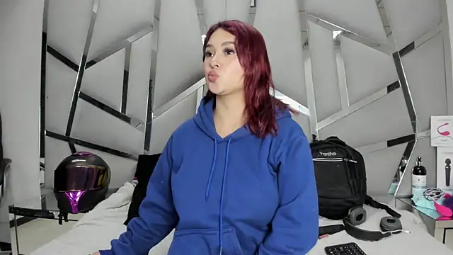 Catherinee69 x online show from March 2026 03:35:02 AM