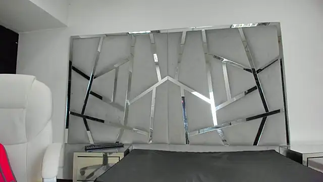 Catherinee69 x online show from October 2025 03:52:02 AM