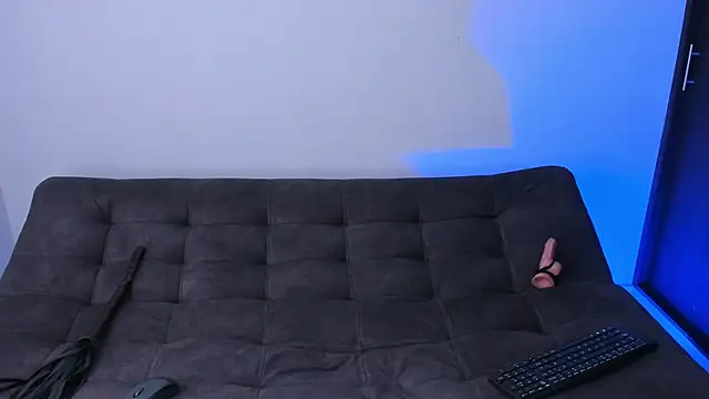 yourf4vpawg online show from February 2025 08:09:02 PM