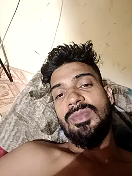 saggy1218 online show from April 2026 06:23:01 PM