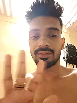 saggy1218 online show from December 2025 11:30:01 PM