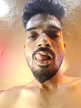 saggy1218 online show from December 2025 09:39:01 PM