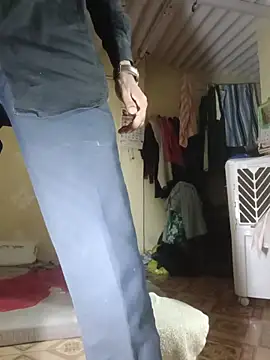 saggy1218 online show from January 2026 02:55:02 PM