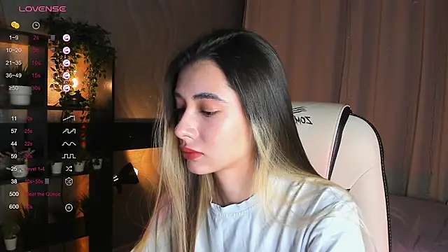 DarlaLike online show from December 2025 03:29:02 AM