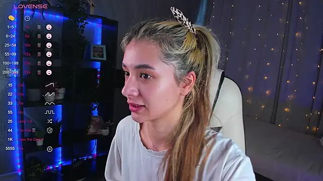 DarlaLike online show from March 2025 07:37:01 AM