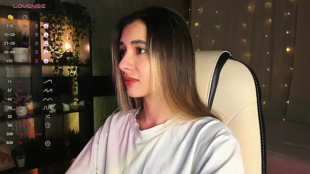 DarlaLike online show from November 2025 03:44:01 AM