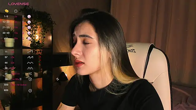 DarlaLike online show from November 2025 03:43:01 AM
