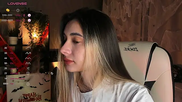 DarlaLike online show from October 2025 03:42:02 AM