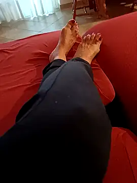 Snapshot of Sexyhousewife1975 chatting on January 2025 07:38:02 AM Sexyhousewife1975 online show from January 2025 07:38:02 AM