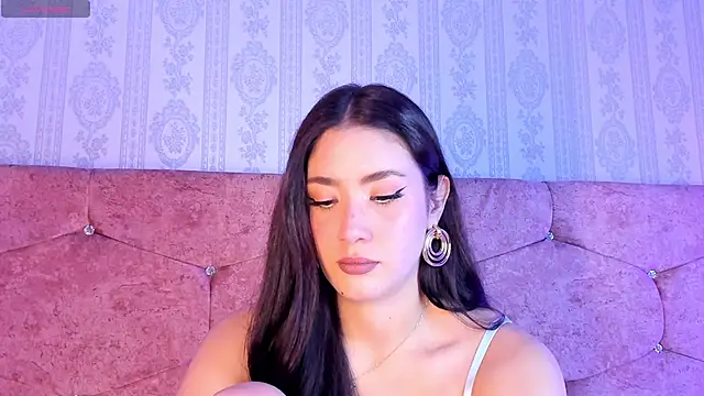 lunar leen online show from February 2026 07:10:02 PM