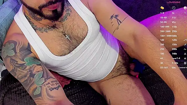 Snapshot of mikemulerr chatting on February 2026 12:31:02 AM mikemulerr online show from February 2026 12:31:02 AM