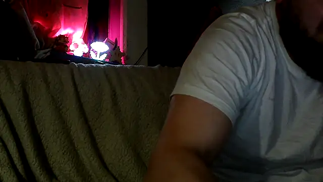 Snapshot of donhulio482 chatting on March 2025 09:20:01 PM donhulio482 online show from March 2025 09:20:01 PM