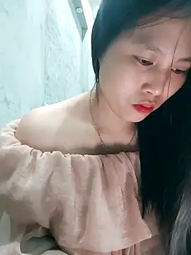 Lien-Yeu online show from February 2025 01:36:01 AM