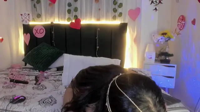 party-naugthysex online show from February 2025 10:33:02 AM