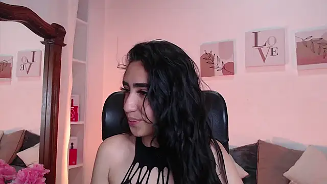 madisex s online show from September 2025 01:47:02 PM