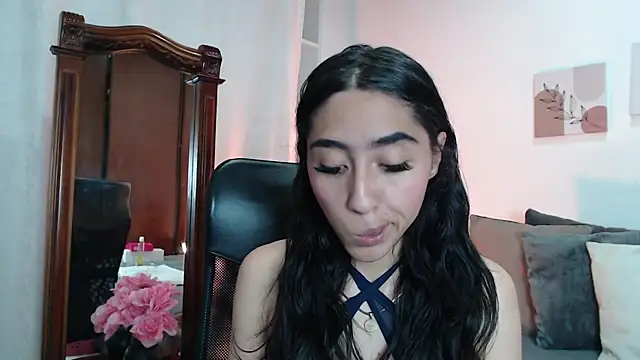 madisex s online show from October 2025 12:39:02 PM