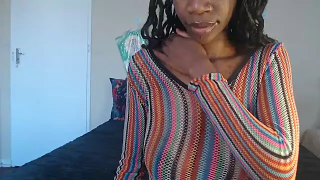 Blacktittiex02 online show from May 2026 02:27:02 PM