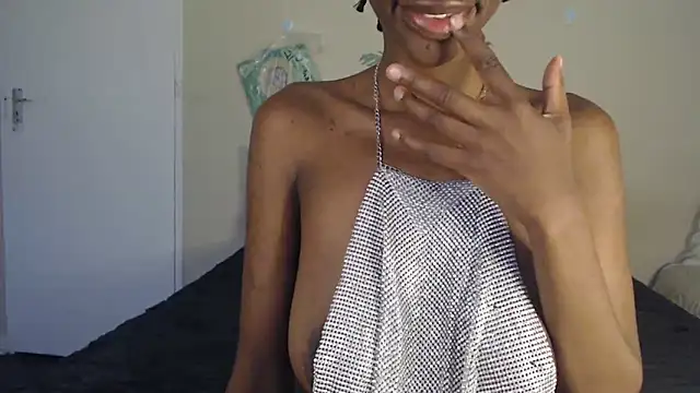 Blacktittiex02 online show from May 2026 03:29:01 PM