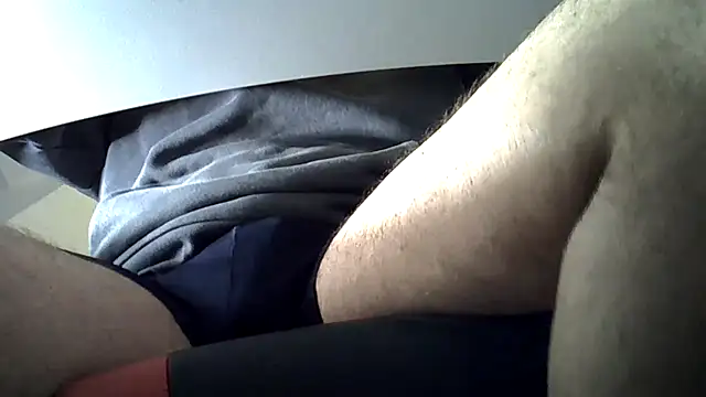 Snapshot of Bombada1 chatting on November 2025 02:50:01 PM Bombada1 online show from November 2025 02:50:01 PM