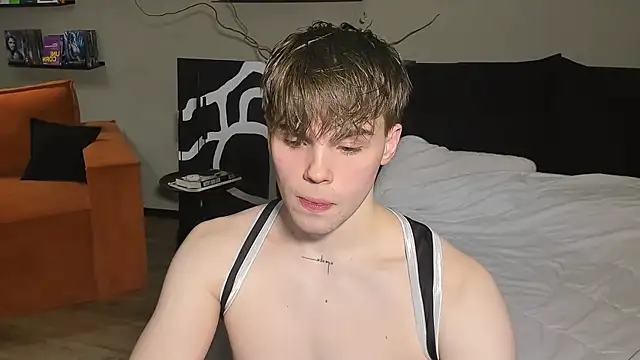 simonwnl online show from December 2025 06:14:02 PM