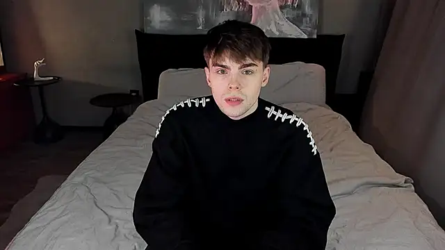 Snapshot of simonwnl chatting on December 2024 06:39:01 PM simonwnl online show from December 2024 06:39:01 PM