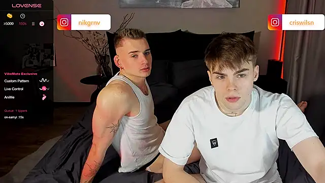 Snapshot of simonwnl chatting on February 2025 06:13:01 PM simonwnl online show from February 2025 06:13:01 PM