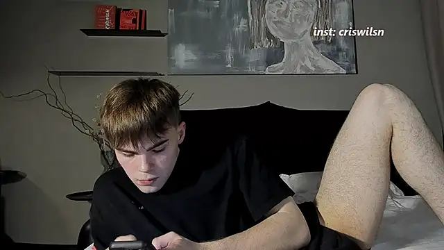 Snapshot of simonwnl chatting on February 2025 04:10:02 PM simonwnl online show from February 2025 04:10:02 PM