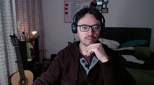 Snapshot of Diptongo chatting on March 2025 12:34:02 AM Diptongo online show from March 2025 12:34:02 AM