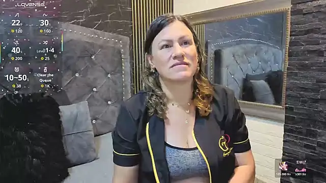 Snapshot of charlotte__G chatting on November 2025 10:47:02 AM charlotte G online show from November 2025 10:47:02 AM