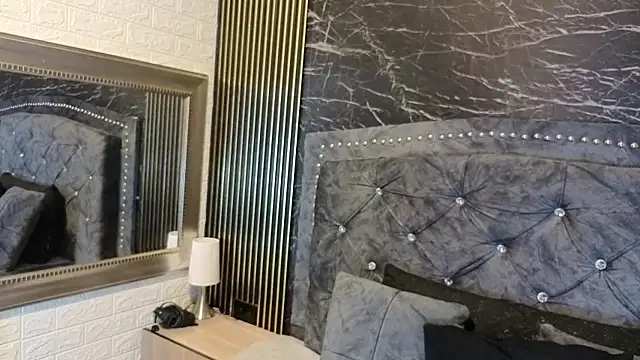 charlotte  G online show from March 2026 10:32:02 AM