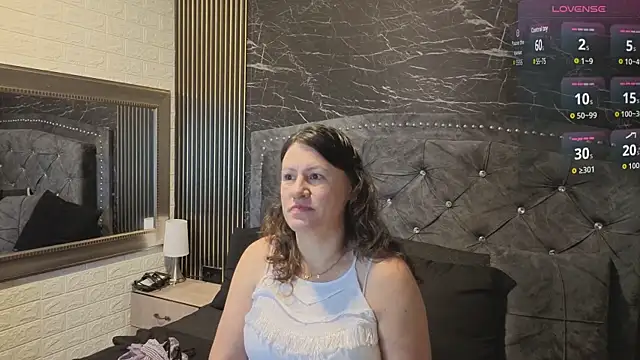 charlotte  G online show from March 2026 11:00:02 AM