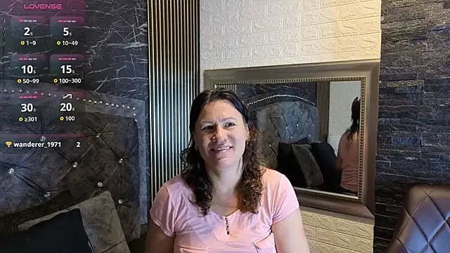 charlotte  G online show from February 2026 10:12:02 AM