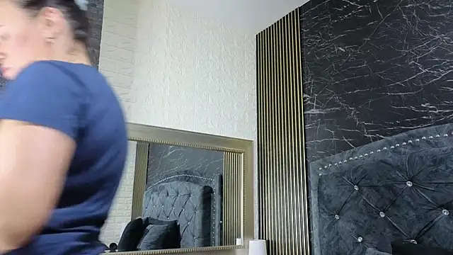 charlotte  G online show from March 2026 10:11:02 AM