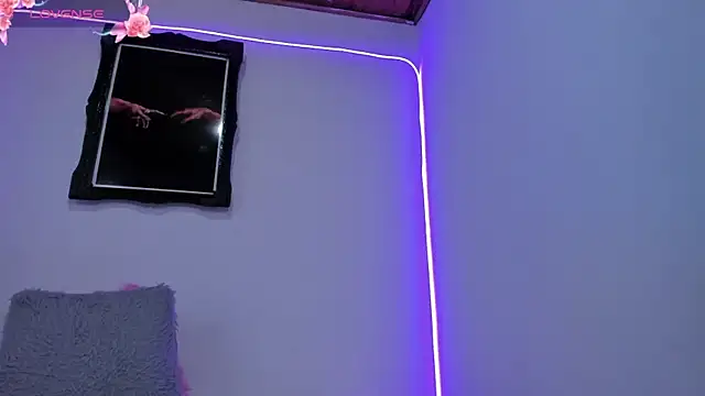 liz 25b online show from November 2025 04:01:02 AM