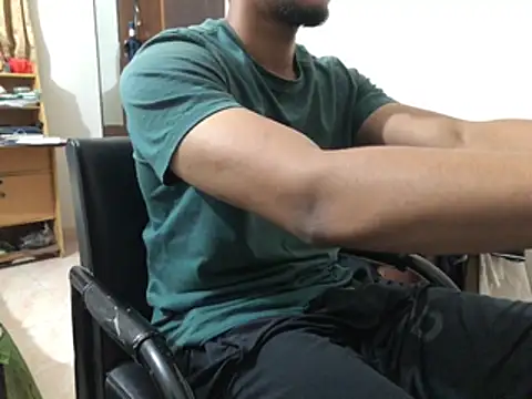 Zeuhorny online show from November 2025 10:03:01 PM