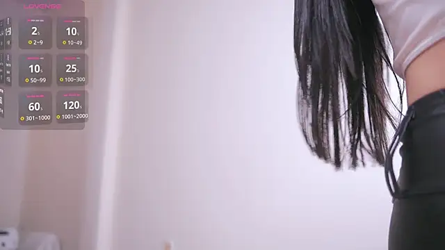 Miuzxc online show from February 2025 08:10:01 AM