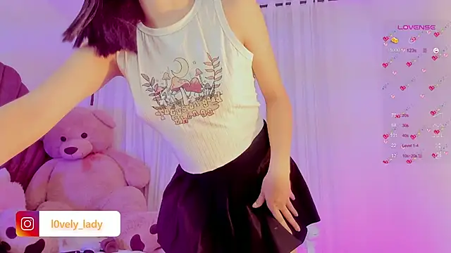 Snapshot of Lovely_celestte chatting on March 2025 01:59:02 AM Lovely celestte online show from March 2025 01:59:02 AM