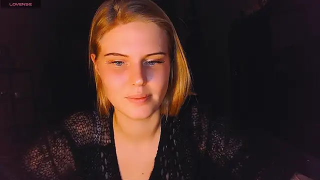 VoluptuousDreams online show from March 2025 08:25:01 PM
