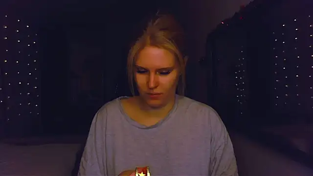 VoluptuousDreams online show from December 2024 02:33:01 PM